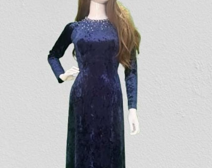 Navy Velvet TRADITIONAL  Ao Dai Set Ao dai For Women,  Ao Dai for mother of Bride, Áo Dài Nhung