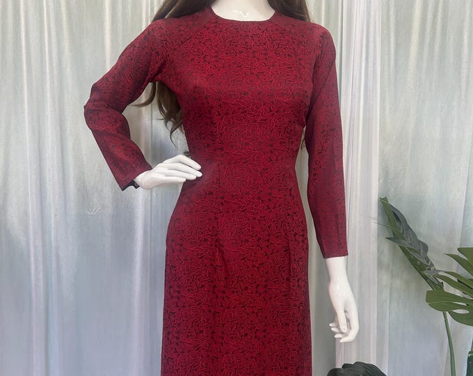 Brocade Traditional Vietnamese Ao Dai - Dual-Tone Red and Black | Gam Silk Premium Ao Dai | Luxury Áo Dài Gấm Cao Cấp