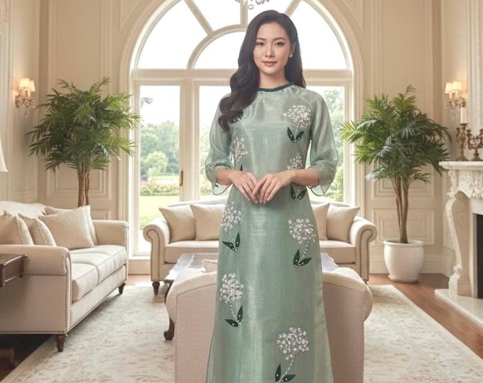 Green Embroidered Modernized Loose-fitting Ao Dai, Ao Dai Viet Nam Cach Tan Dang Suong Cao Cap, Áo Dài Suông việt nam cao cấp