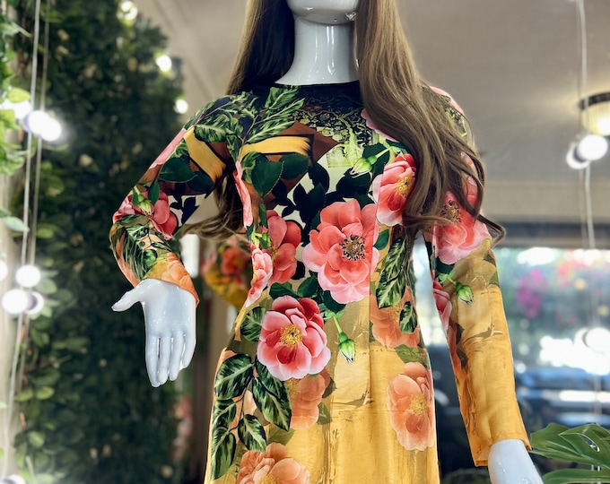 Beautiful Hand-Made Traditional Gold Floral Vietnamese Ao Dai