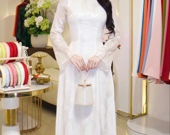 Luxurious off-White Traditional Ao Dai for women, white ao dai for the bride , Ao dai do co dau