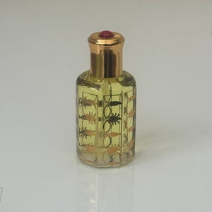 ROYAL DAMASCUS Niche Luxurious Perfume Oil/attar/ Rosy/ unisex