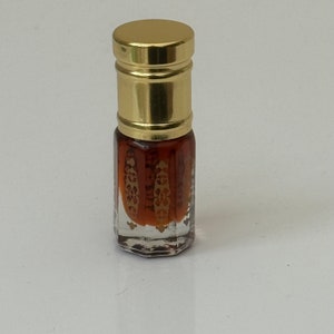 Zafran Oud or  Saffron top grade  perfume oil/ attar / thick and  concentrated