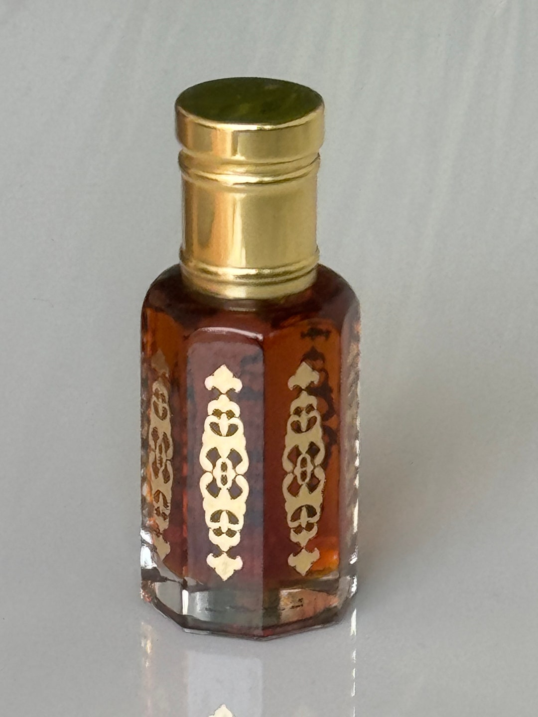 CLASSIC Aged INDONESIAN PATCHOULI Concentrated Perfume
