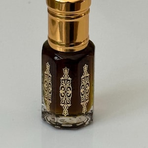 GREEN CAMBODIAN OUD / Mild Sweet Arabian  Perfume oil/Attar/ Ittar