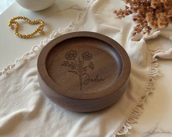 Personalized Round Wood Ring Dish, Wedding Ring Dish, Jewelry Holder, Engraved Gifts, Gift for Wife, Anniversary Gift, Wooden Ring Dish