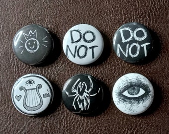 Spooky grayscale designs - 25mm pinback buttons