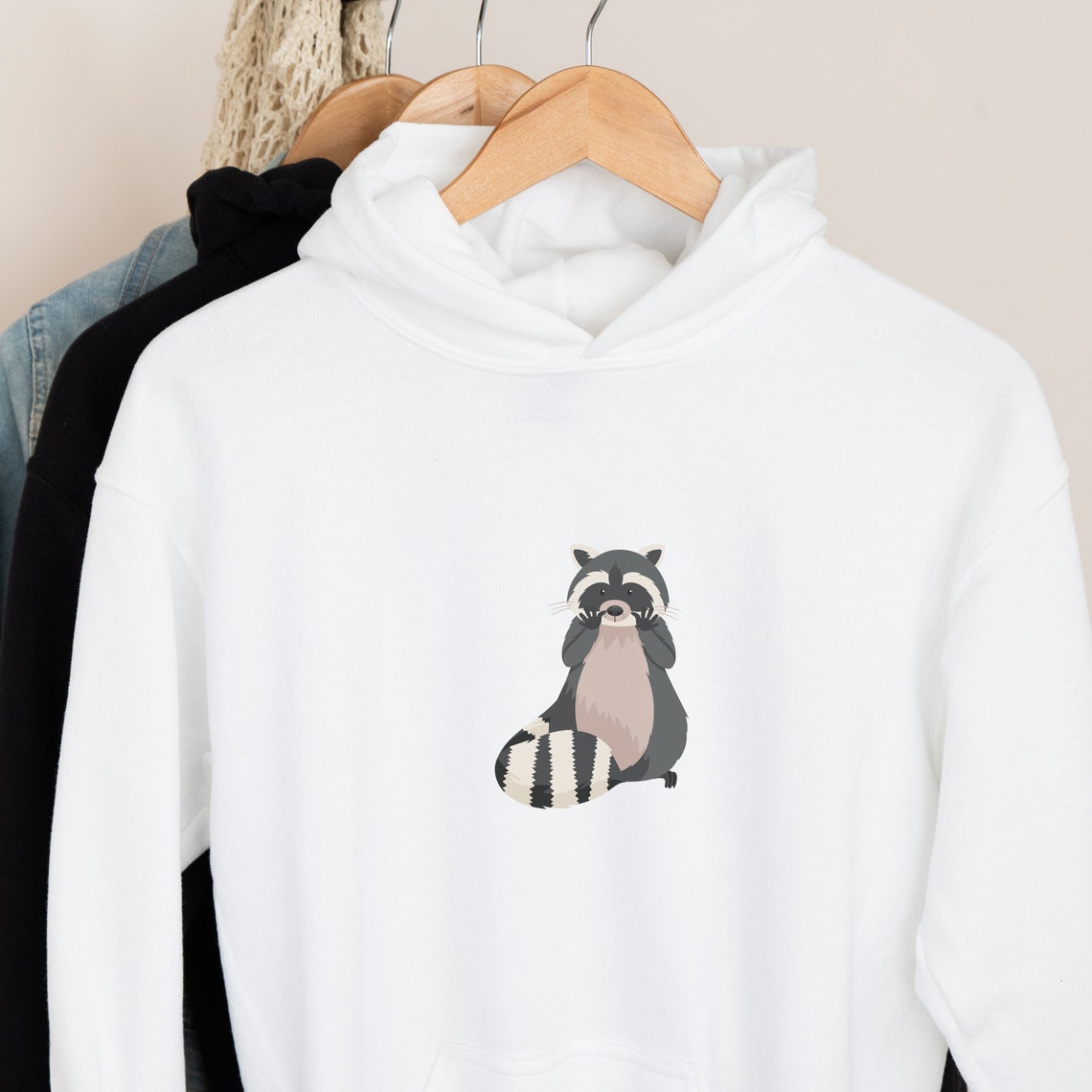 Cute Raccoon Hot Air Balloon Pattern Print Men Pullover Hoodie