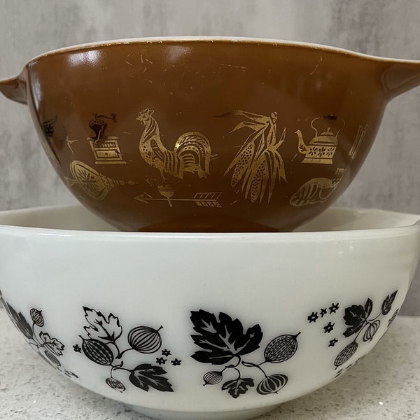 Pyrex Americana Brown and Gold Bowl, Pyrex Gooseberry Black and White Bowl