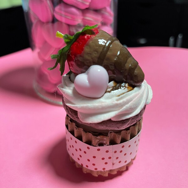 Small Chocolate Covered Strawberry Cupcake Candle