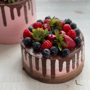 Faux Neopolitan Berry Cake