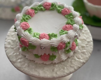 Mini gâteau aux boutons de rose shabby chic