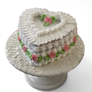 Shabby Chic Rose Hidden Treasures Box Cake/Heart