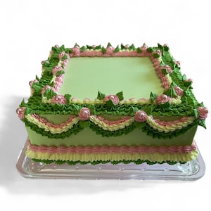 In the Garden Vintage Fake Cake/ Large