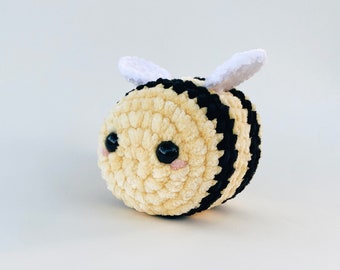 Crochet Jumbo Bee Plush, Crochet Animal, Crochet Stuffed Animal, Bumblebee Plush, Bee Plush, Crochet plush, Jumbo Bee, Handmade Plushies
