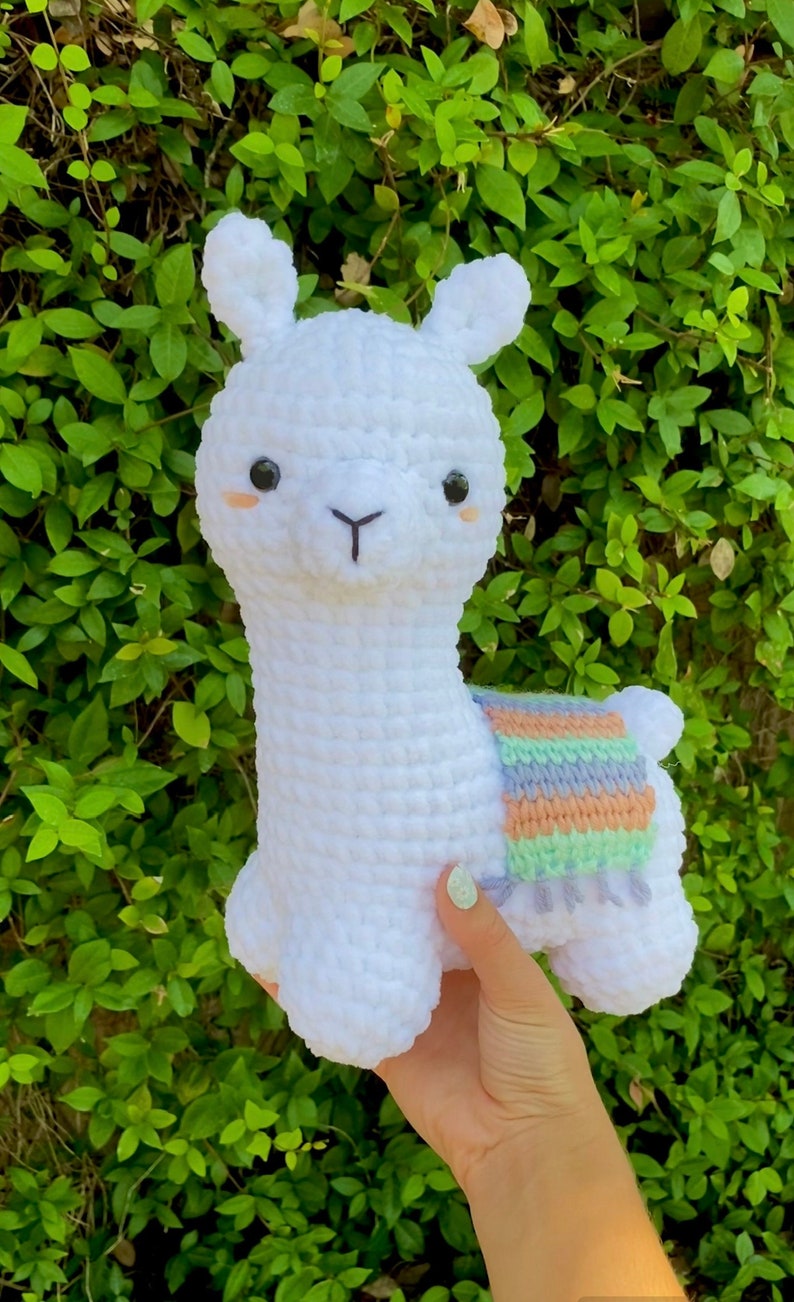 Layla the Llama Crochet PDF PATTERN Llama crochet pattern, crochet animal, crochet plushies, crochet amigurumi, Alpaca crochet, llama gift image 2