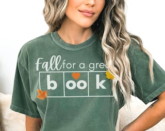 Comfort Colors Fall for A Great Book Shirt, Reading Teacher Shirt, Reading Interventionist Shirt, Fall Teacher Shirt, Science of Reading