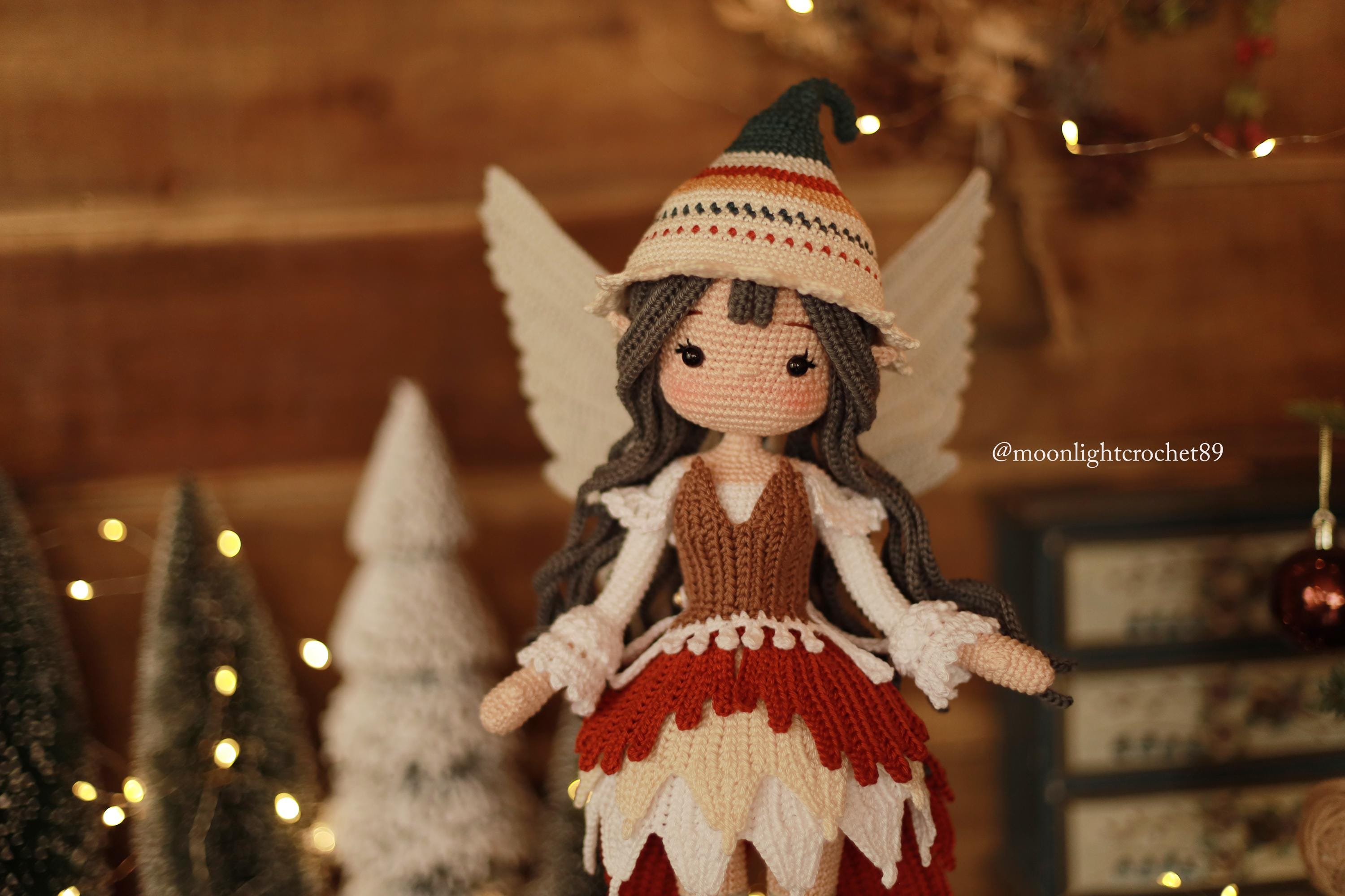 クリスマスの妖精のかぎ針編み人形のパターン、エイラリア アミグルミ