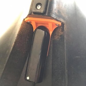 OldTown Garmin Transducer Mount (universal Garmin transducer mount)