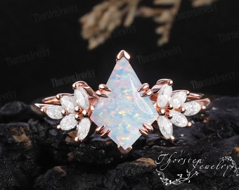 Vintage Kite Cut Opal Promise Ring Verlovingsring 14k 18K Rose Gold Marquise Diamond Wedding Bridal Ring Verjaardagscadeaus voor vrouwen