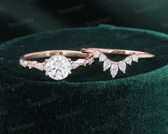 Vintage Moissanite Wedding Ring Sets Unique Engagement Ring Rose Gold Wedding Ring Round Cut Diamond Cluster Ring Promise Ring Anniversary