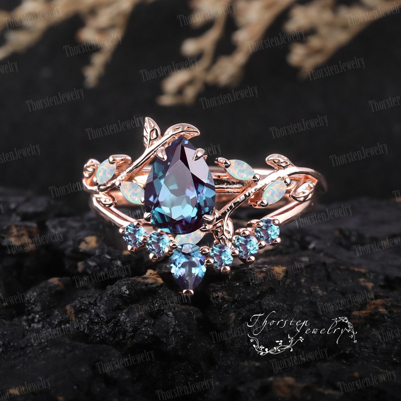 Art Deco Ring Pear Alexandrite Engagement Ring Rose gold Bridal Sets Vintage Leaf Promise Ring Nature Inspired Cluster Ring Women Jewelry image 3