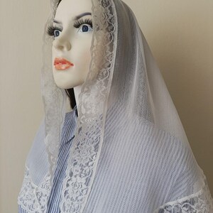 116) Simple White Chapel Veil with Lace Trim | Handmade Catholic Mantilla Head Covering for Mass, Church or Prayer | Modest Gift Idea