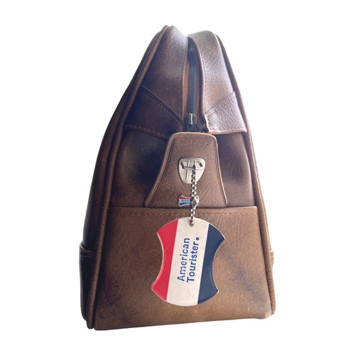 Vintage shops 1970’s “American Tourister” duffel bag