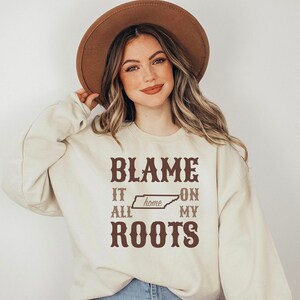Sweat-shirt carte du TENNESSEE, blâmer tout sur mes racines, pull unisexe de musique country du Sud, tenue graphique de la maison de l'État bénévole