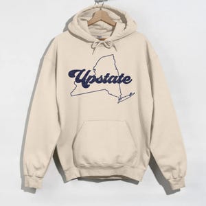 Sweat à capuche UPSTATE NY, sweat à capuche bleu carte de New York, cadeaux de la côte est pour les amateurs de New York, vêtements unisexes New York, pull souvenir de voyage