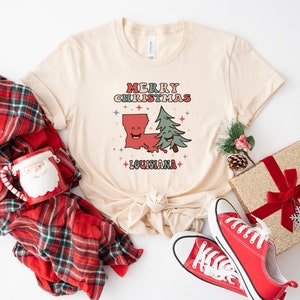 MERRY CHRISTMAS LOUISIANA Shirt, Retro Louisiana T-Shirt, Groovy Xmas Tee, Pelican State, New Orleans Weihnachtsgeschenke, Lafayette T-Shirt, Cajun Pride