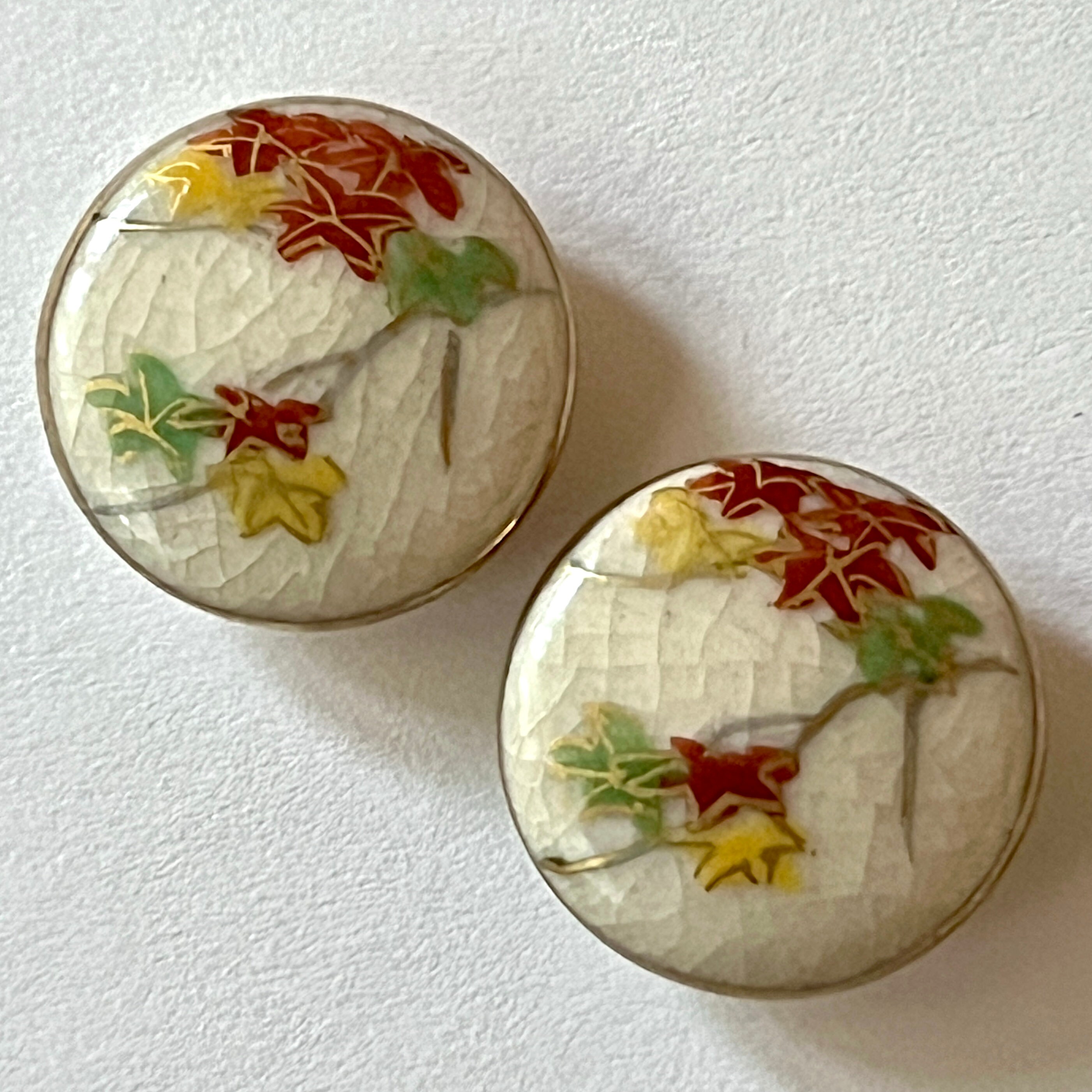 Pair of Satsuma Maple Leaves Buttons. Hand Painted Japanese Etsy 日本
