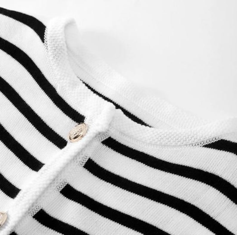 5010111 Black-White Striped Midi Cardigan