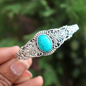 Schöner Türkis Armreif, Handgefertigter Armreif, 925 Sterling Silber Armreif, Designer Armreif, Natürlicher Edelstein, Neue Kollektion, Geschenkidee