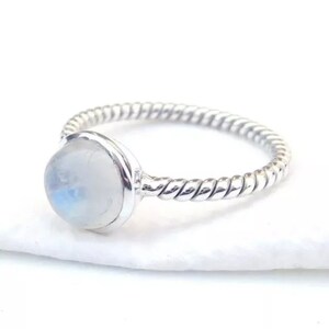 Moonstone Ring, 925 Sterling Silver Ring, Handmade Ring, Natural Gemstone, Anniversary Gift, Gift Idea.