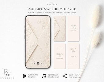 Puede incluir: Una plantilla de invitación animada de save the date con un teléfono inteligente que muestra un sobre color crema con detalles florales en relieve y controles de reproducción, junto a cuatro paneles verticales con texto que incluye Jessica y Robert.