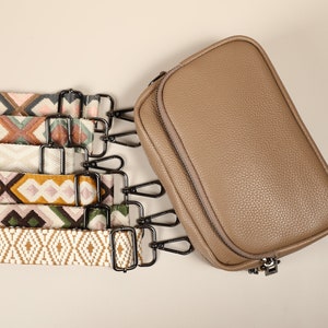 Sac banane en cuir pour femme avec large bandoulière, sac pour appareil photo, sac à bandoulière personnalisé, sac à bandoulière pour appareil photo, cadeau d'anniversaire