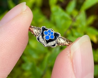 Antique Georgian Gold and Enamel Forget-me-Not Shield Shape Mourning Ring
