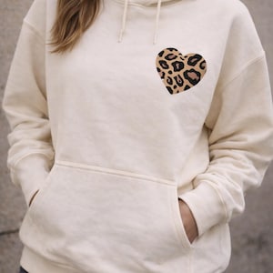 Aufbügler " Leo Herz" / Patch / Plot / Bügelbild zum selbst aufbügeln auf Shirts, Taschen etc.