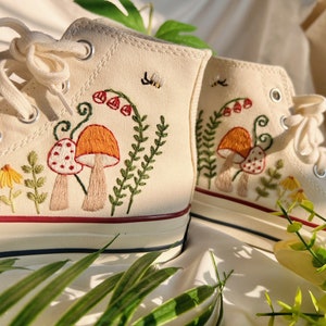 Embroidered Converse/Mushroom Converse/Embroidered Orange mushrooms And Flower/Converse High Tops Chuck Taylor 1970s