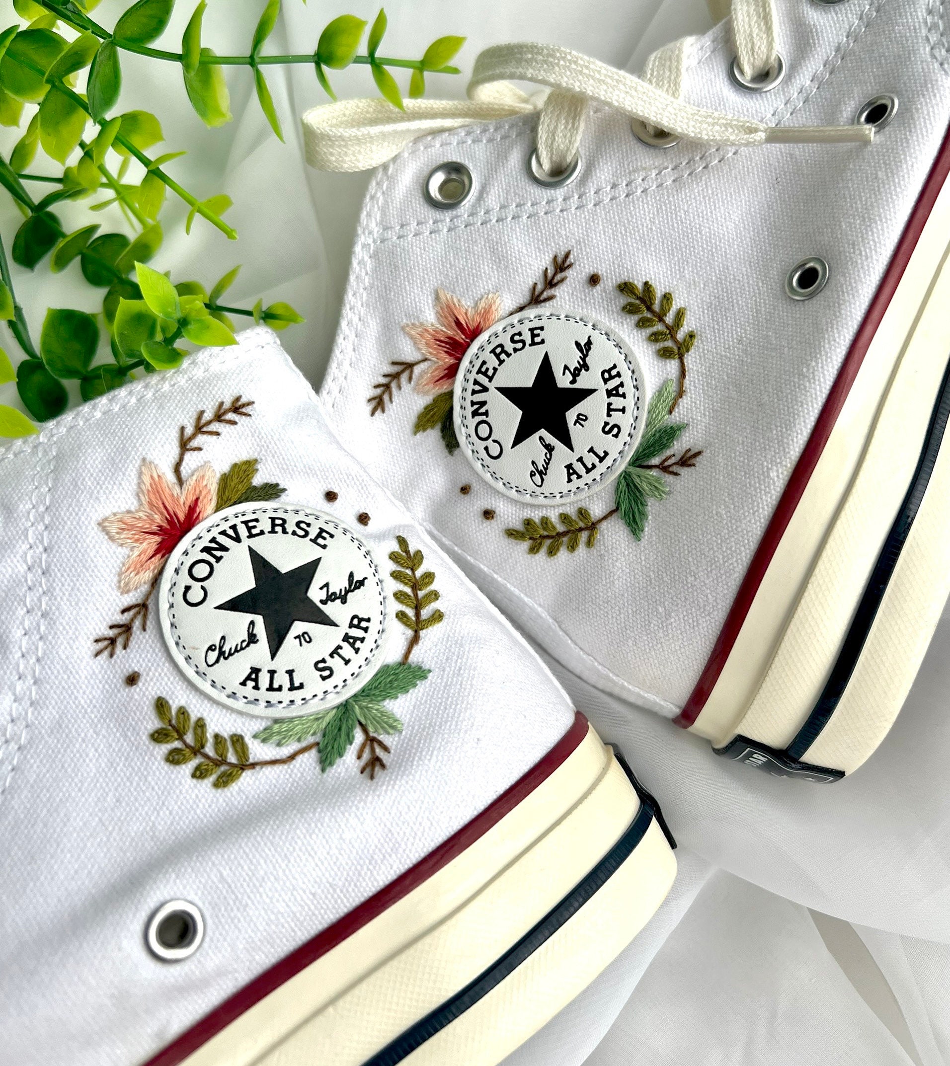 Embroidered Converse flower Converse embroidered Pink Flower and