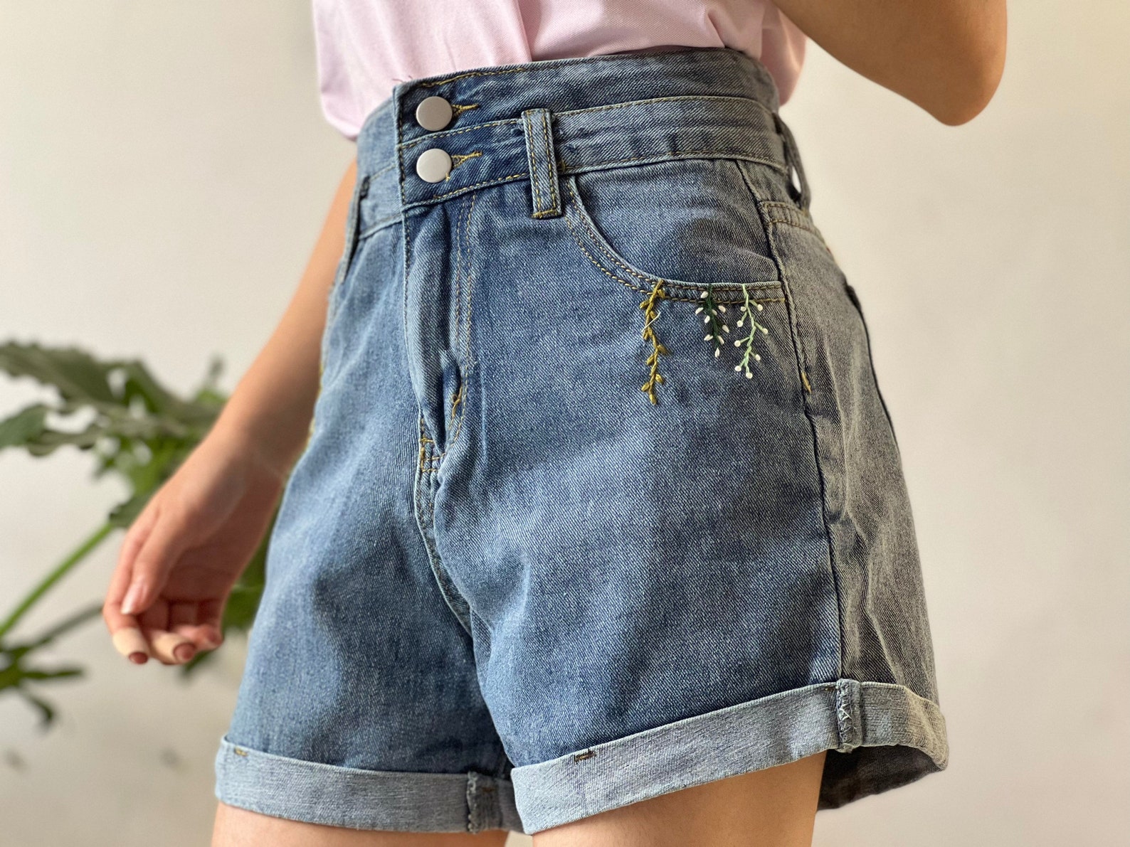 Floral Embroidered Jean Shorts/ Custom Shorts/women's Etsy