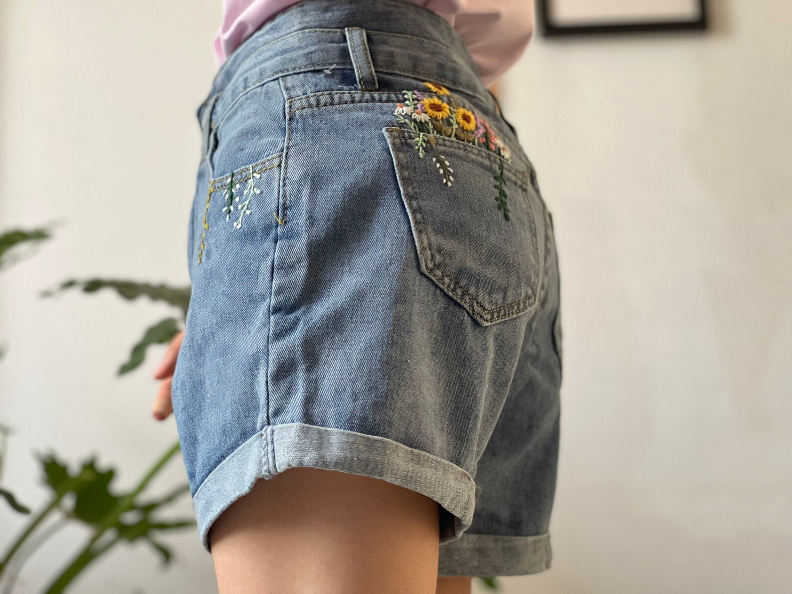 Floral Embroidered Jean Shorts/ Custom Shorts/women's Etsy