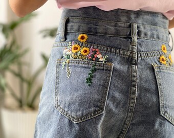 Floral embroidered jean shorts/ Women's gifts/ Beach shorts/ Travel shorts