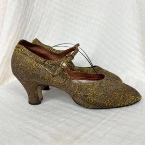 Antique 1920s Lamé Flapper Shoes