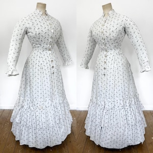 Antique Victorian Dress Printed Cotton Wrapper 1870s