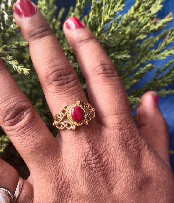 Red Coral Ring – 3.0 Carats – Revankar Vaibhav Jewellers