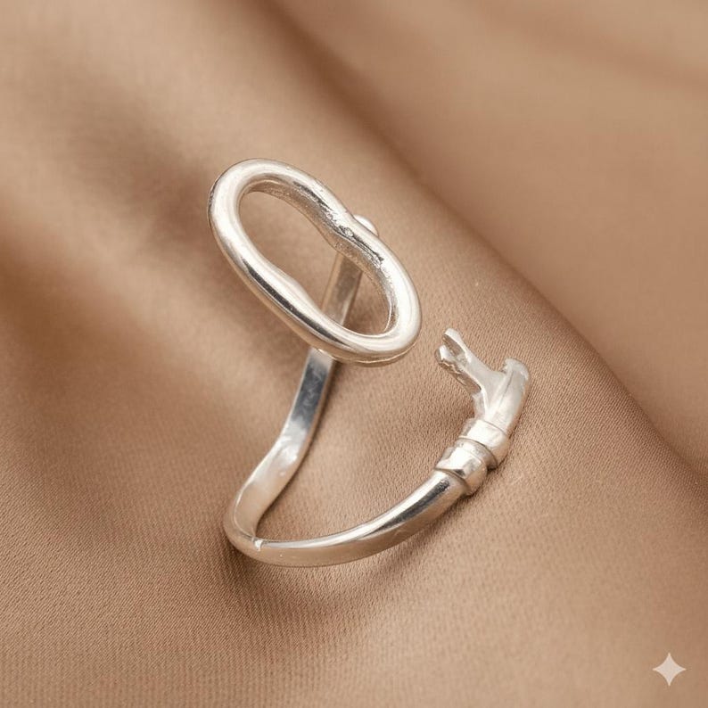 Chaveiro de prata antigo, chaveiro ajustável em formato de chave, chaveiro feminino empilhável, chaveiro aberto estilo rock, presente de Natal imagem 6