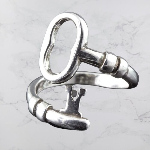 Skeleton key ring online jewelry