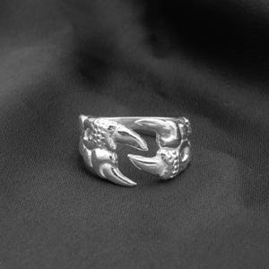 Crab Shaped Ring, Brass Ring, Adjustable Crab Ring, Statement Ring, Ocean Ring, Ocean Jewelry, Dainty Ring, Cancer Zodiac Ring